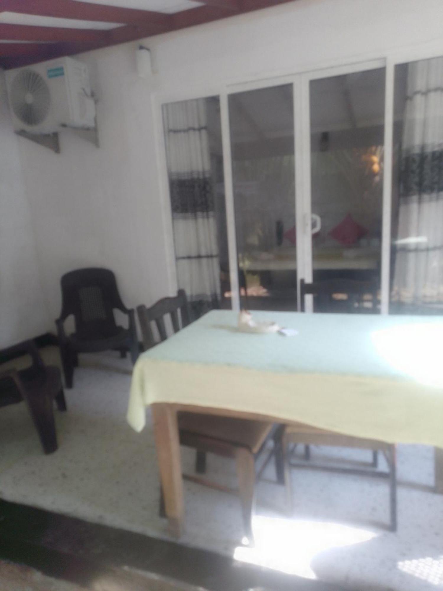 Steur Villa Negombo Exteriör bild